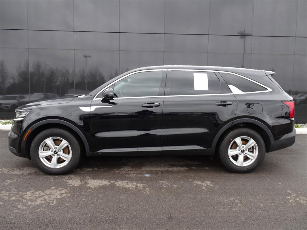 used 2023 Kia Sorento car, priced at $20,500