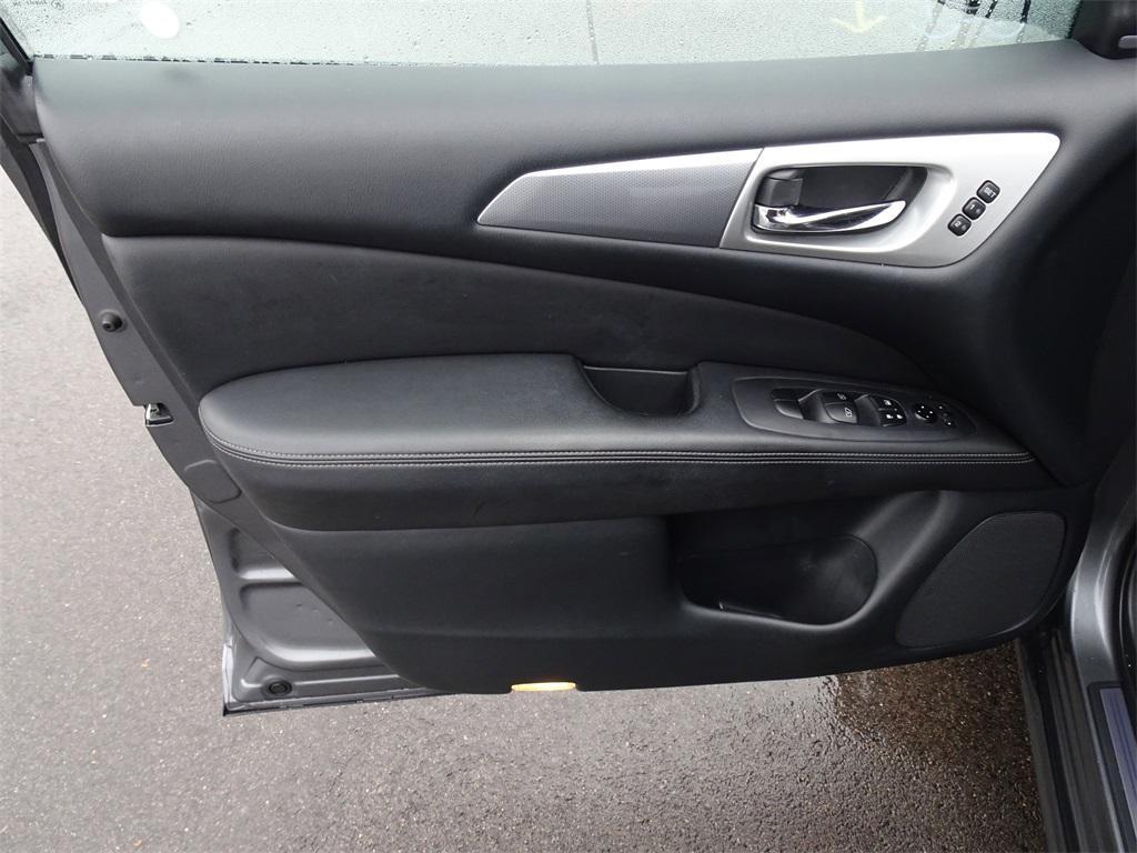 used 2019 Nissan Pathfinder car, priced at $13,500