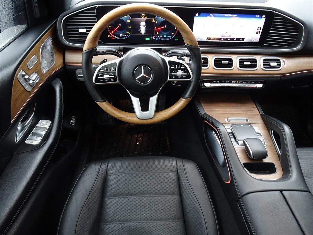 used 2020 Mercedes-Benz GLE 450 car, priced at $30,000