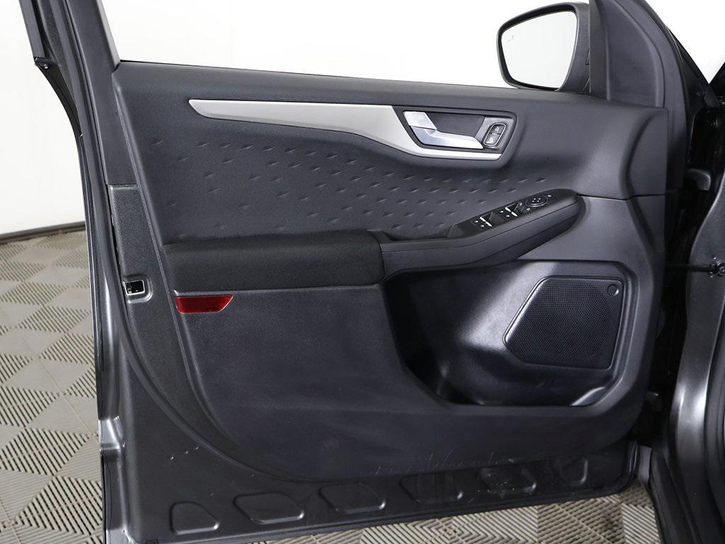 used 2020 Ford Escape car, priced at $13,299