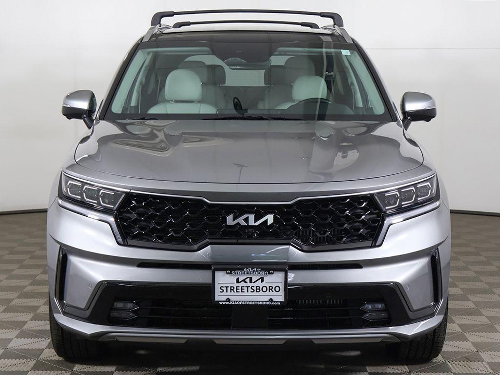 used 2023 Kia Sorento Plug-In Hybrid car, priced at $29,447