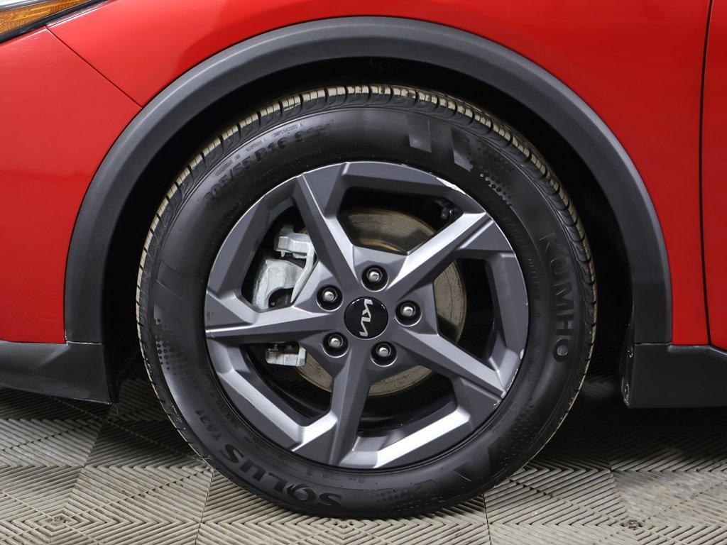 used 2025 Kia K4 car, priced at $21,990