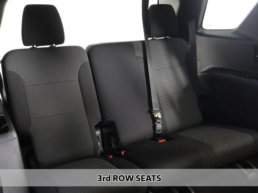 used 2022 Chevrolet Traverse car, priced at $23,239