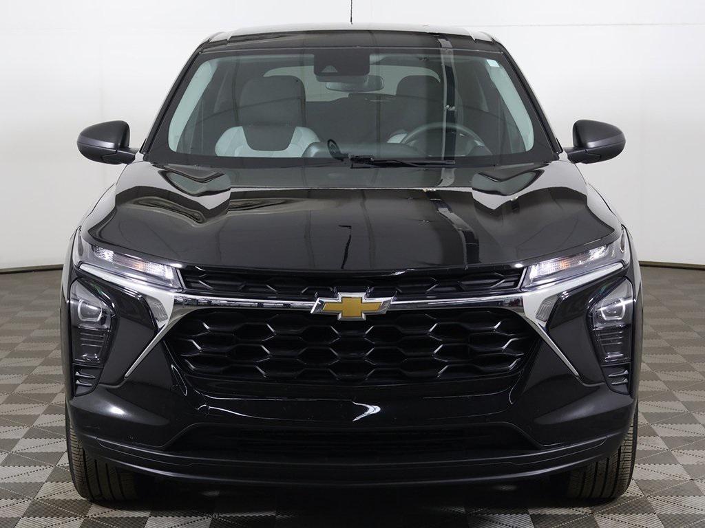 used 2025 Chevrolet Trax car, priced at $16,999