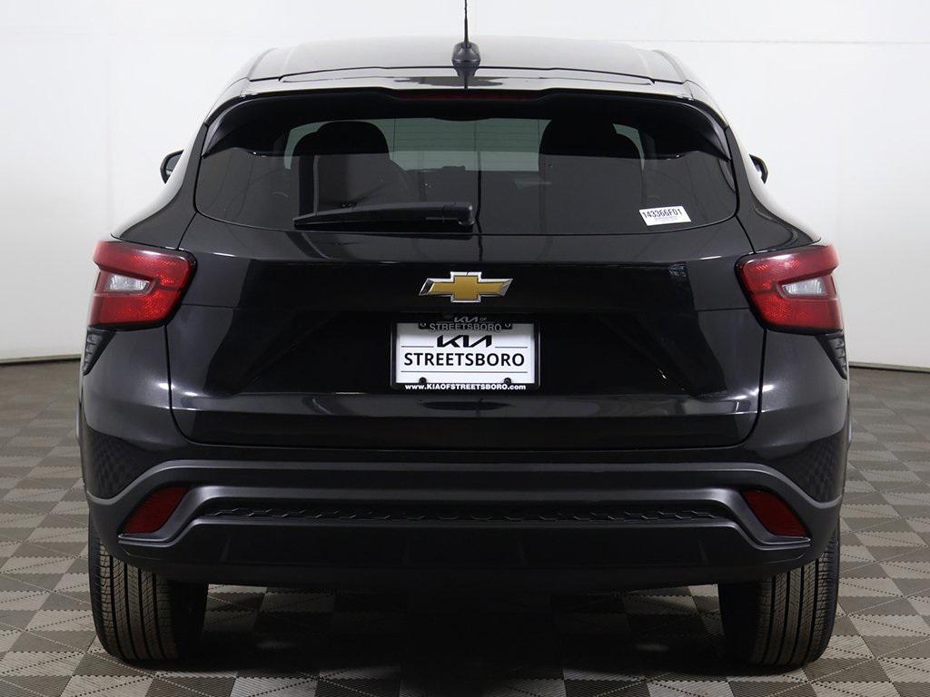 used 2025 Chevrolet Trax car, priced at $16,999