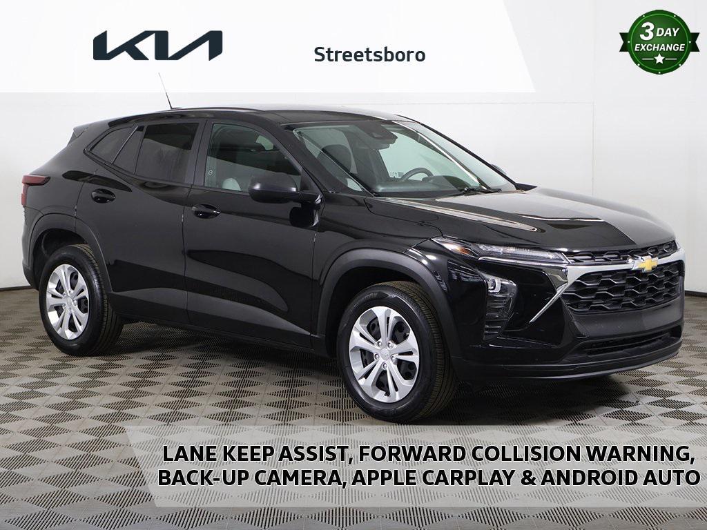 used 2025 Chevrolet Trax car, priced at $16,999
