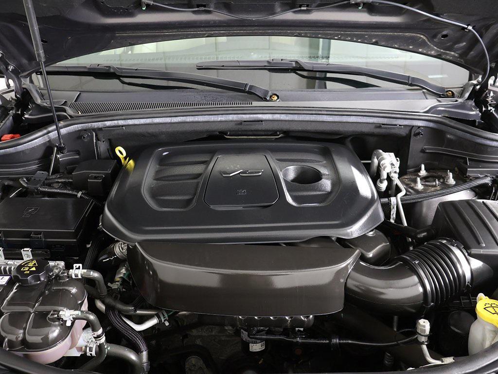 used 2021 Jeep Grand Cherokee car, priced at $21,559