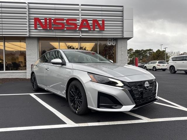 new 2025 Nissan Altima car, priced at $28,386