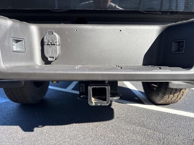 new 2026 Nissan Frontier car