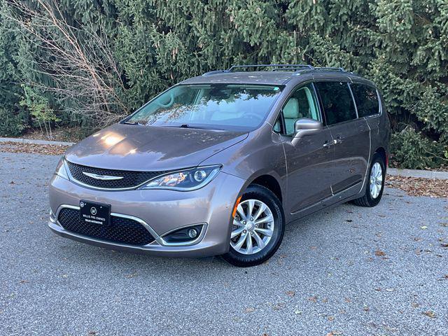 used 2018 Chrysler Pacifica car, priced at $12,955