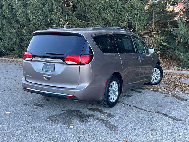 used 2018 Chrysler Pacifica car, priced at $12,955