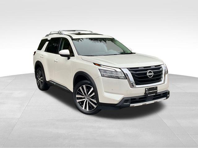 used 2023 Nissan Pathfinder car, priced at $36,649