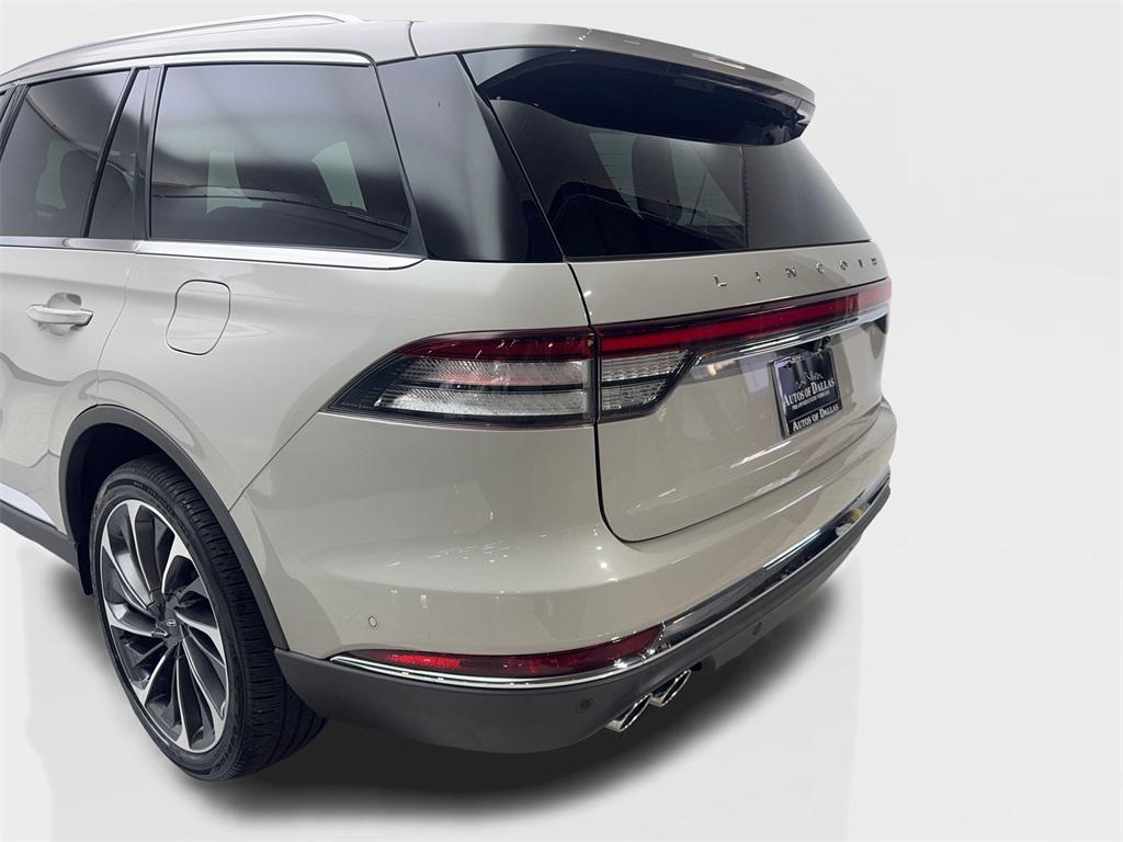 used 2022 Lincoln Aviator car, priced at $41,490