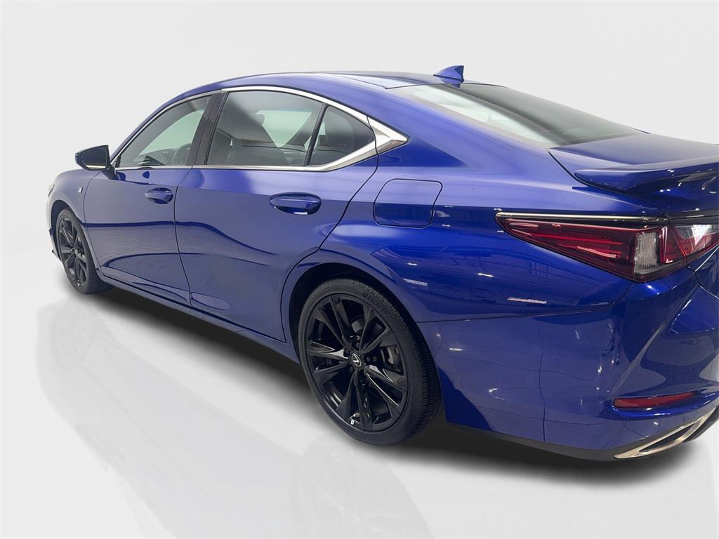 used 2022 Lexus ES 350 car, priced at $32,431