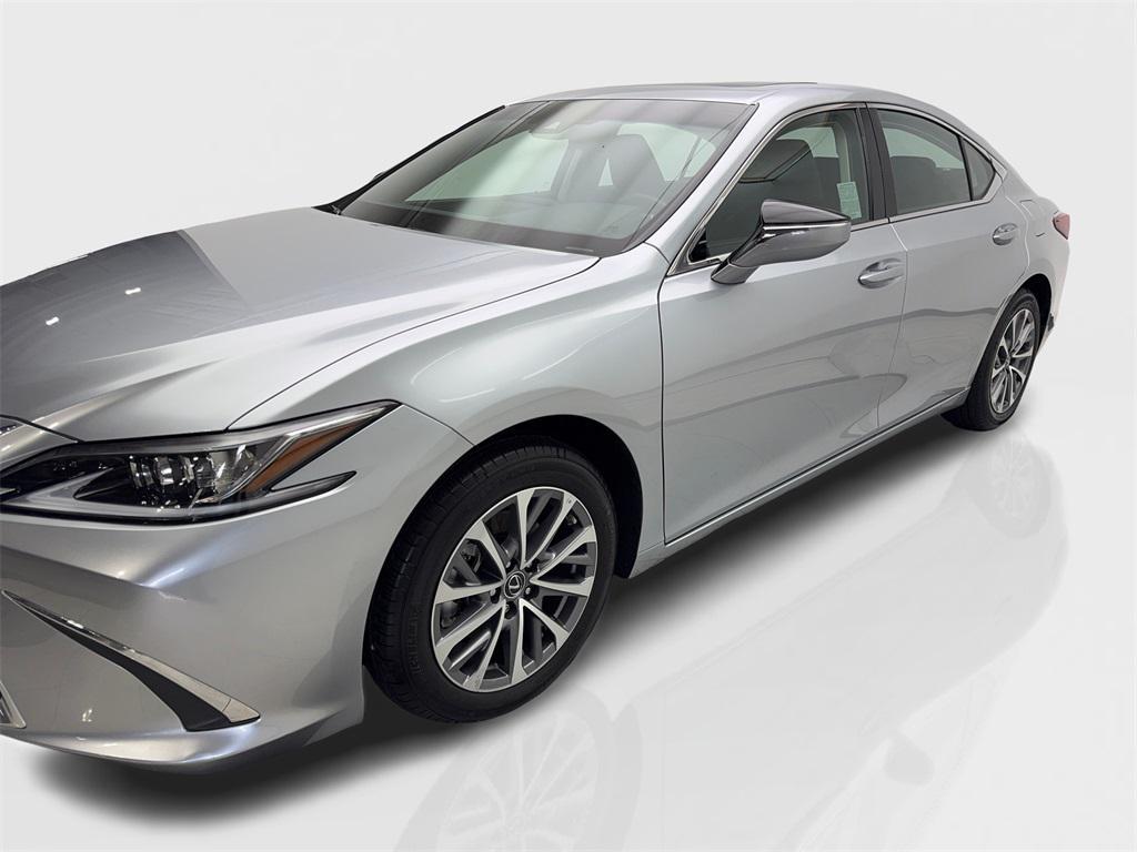 used 2024 Lexus ES 350 car, priced at $37,160