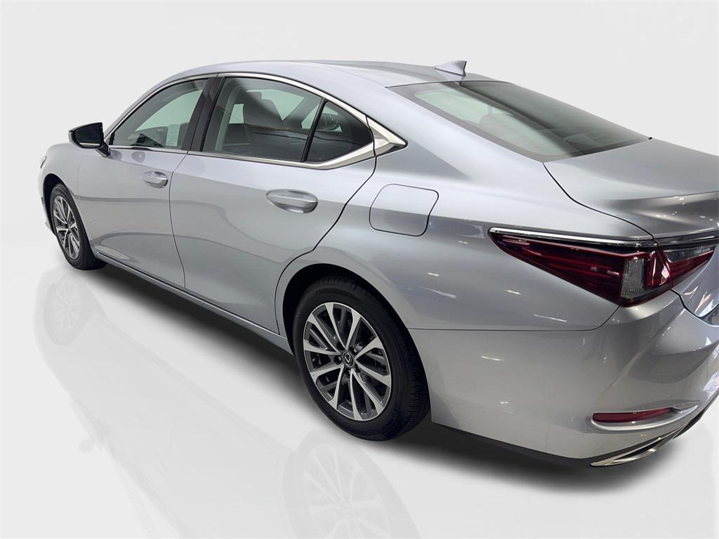 used 2024 Lexus ES 350 car, priced at $37,160