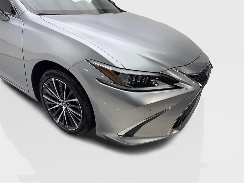 used 2023 Lexus ES 350 car, priced at $32,980