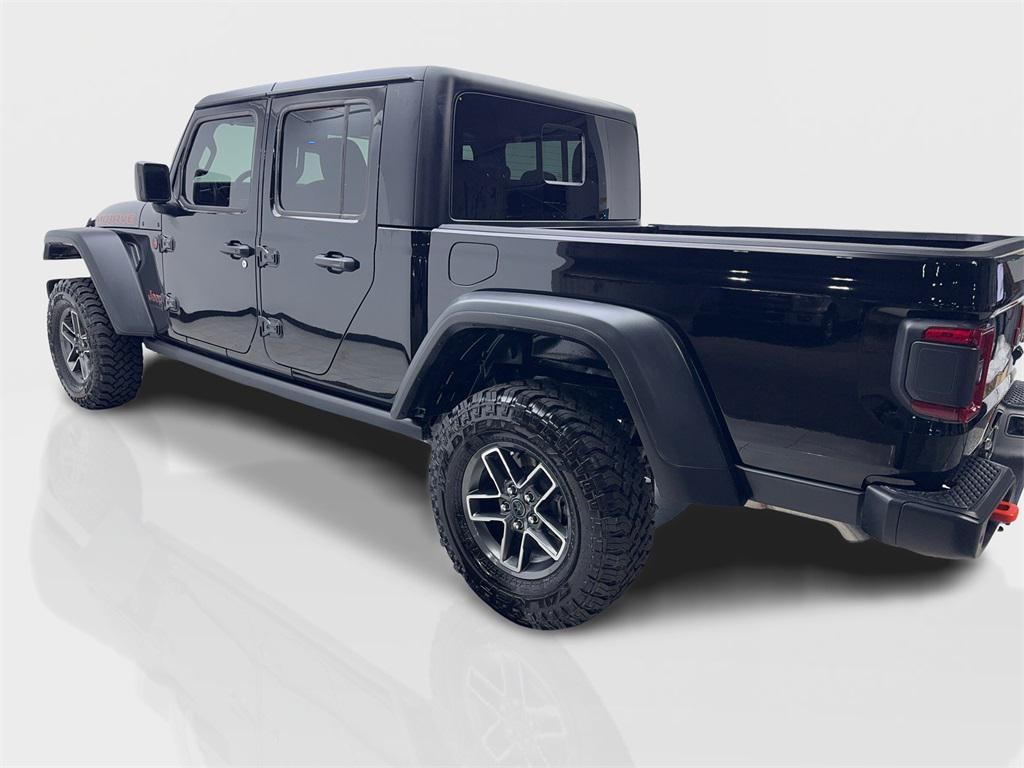 used 2025 Jeep Gladiator car, priced at $47,352