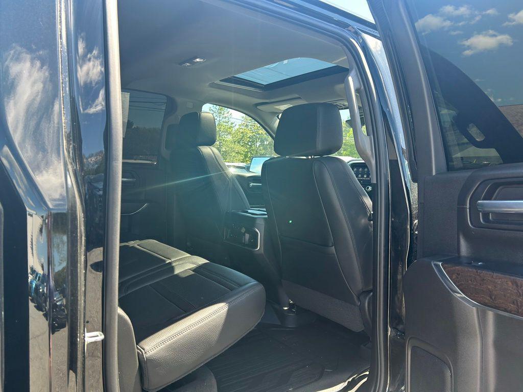 used 2021 GMC Sierra 1500 car, priced at $38,835