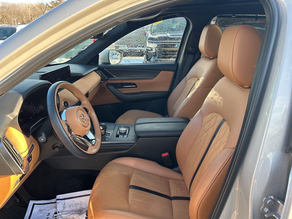 used 2025 Mazda CX-90 car, priced at $44,804