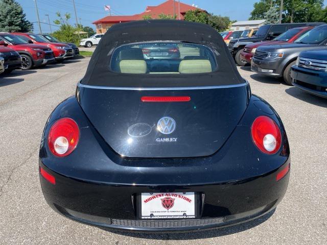 used 2009 Volkswagen New Beetle car, priced at $6,489