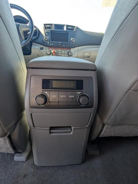 used 2008 Toyota Highlander car, priced at $6,398