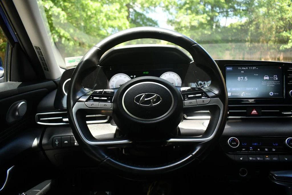 used 2022 Hyundai Elantra car, priced at $14,995