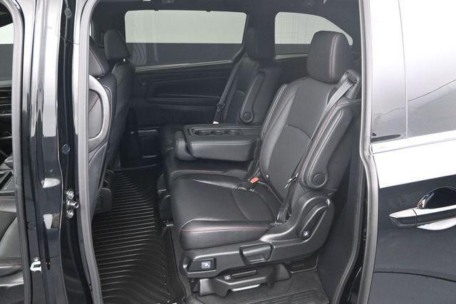 used 2025 Honda Odyssey car, priced at $36,375
