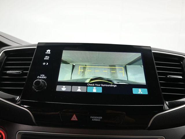 used 2021 Honda Pilot car, priced at $21,695