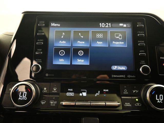 used 2021 Toyota Highlander car, priced at $30,980