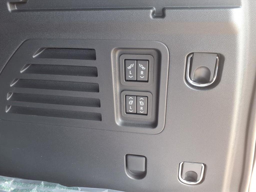 new 2026 Buick Enclave car, priced at $45,680