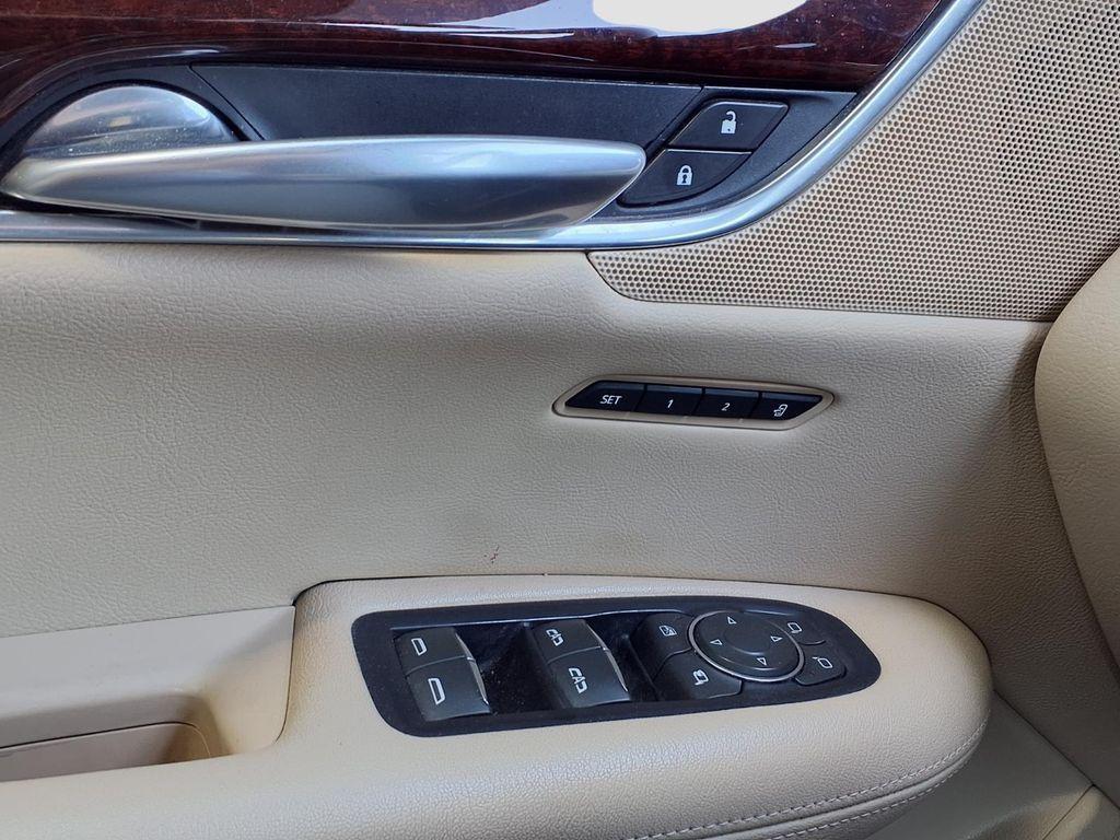 used 2019 Cadillac XT5 car, priced at $36,995