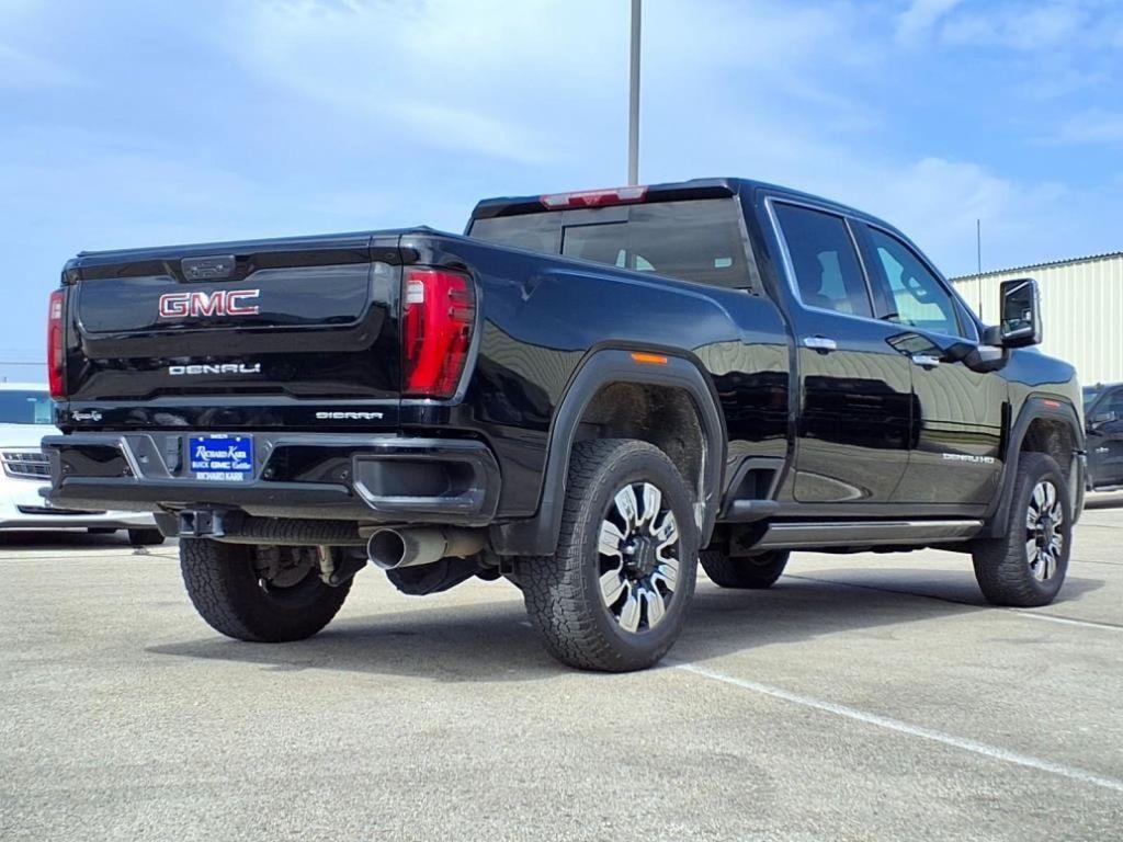 used 2024 GMC Sierra 2500 car, priced at $75,995