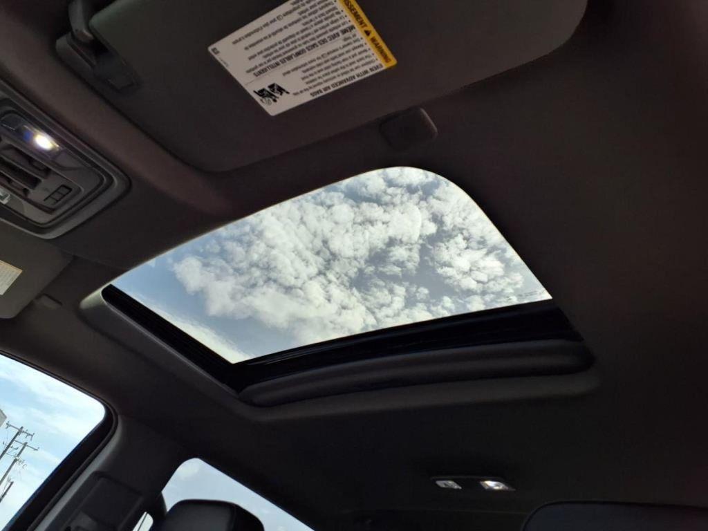 used 2024 GMC Sierra 2500 car, priced at $75,995