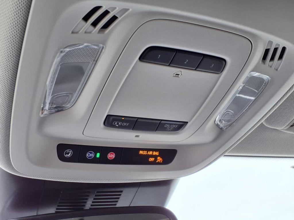 new 2025 Buick Envision car, priced at $34,740