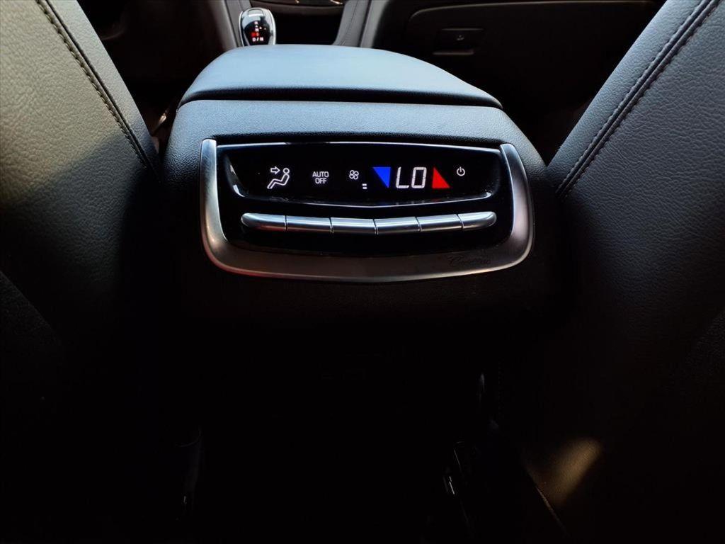 used 2021 Cadillac XT6 car, priced at $24,995