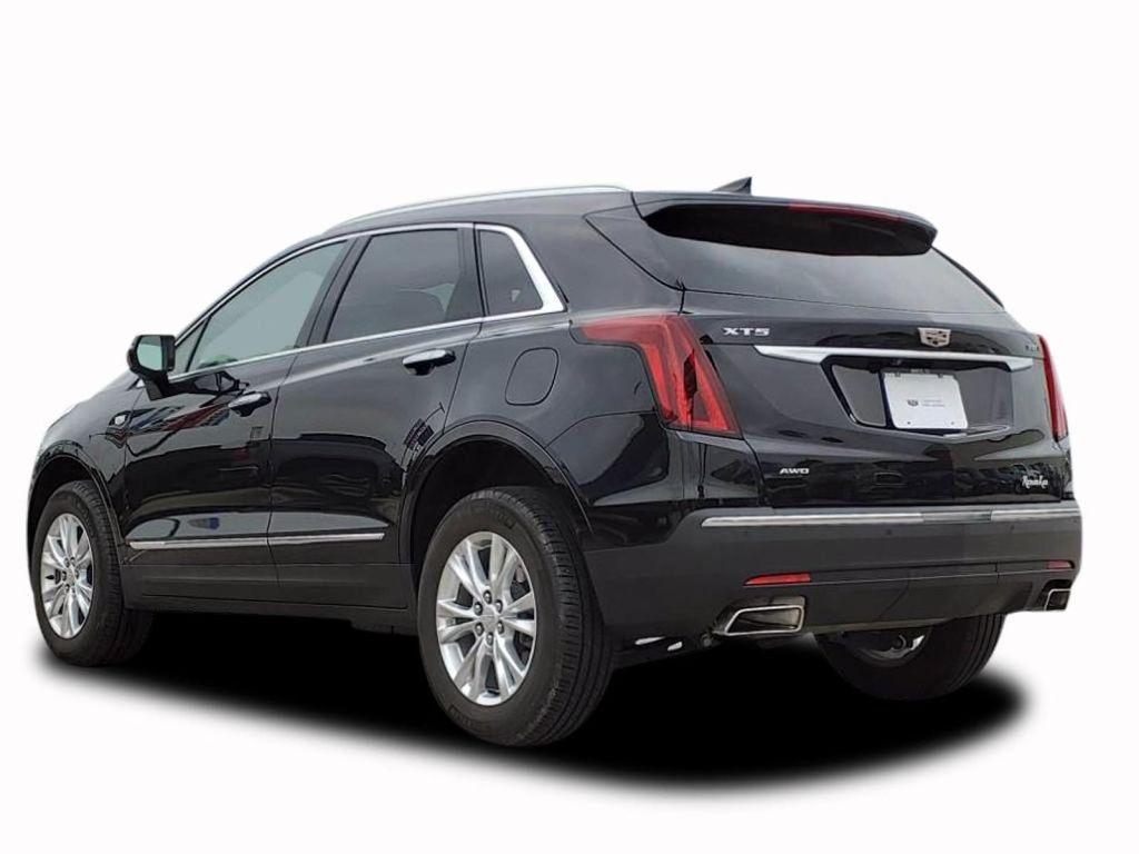 used 2022 Cadillac XT5 car, priced at $39,988