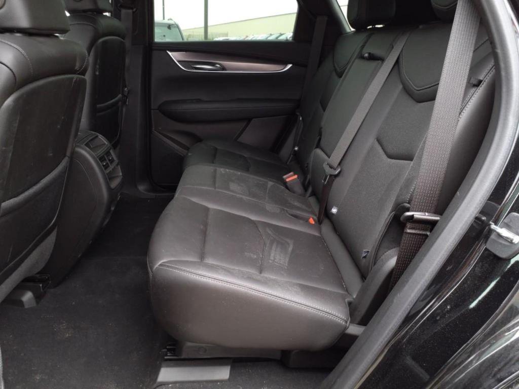 used 2022 Cadillac XT5 car, priced at $39,988