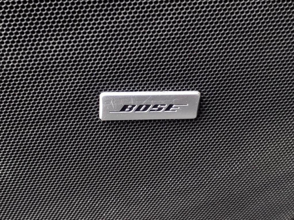 used 2022 Cadillac XT5 car, priced at $39,988