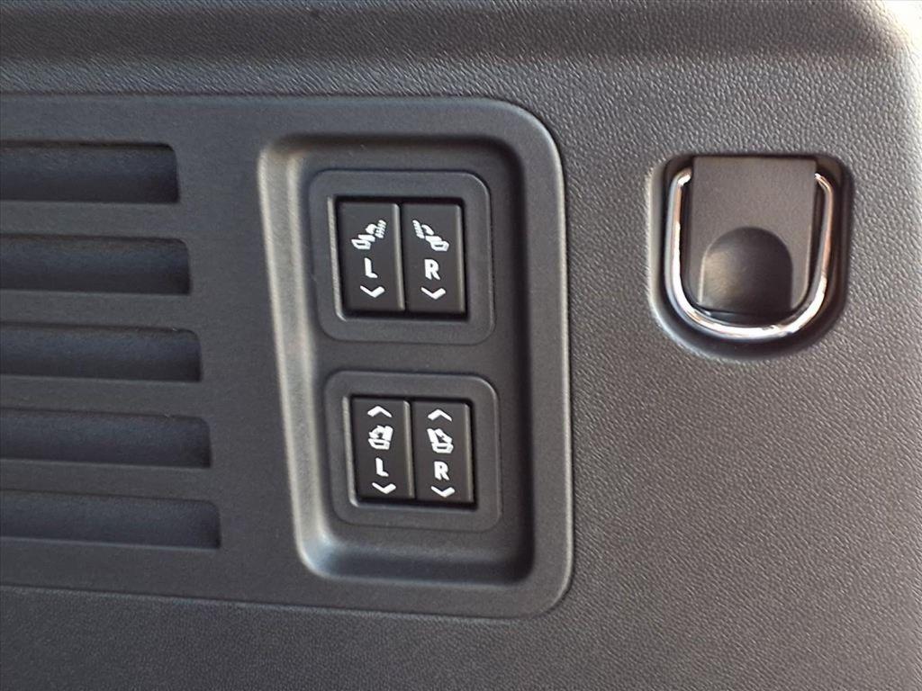 new 2026 Buick Enclave car, priced at $59,935