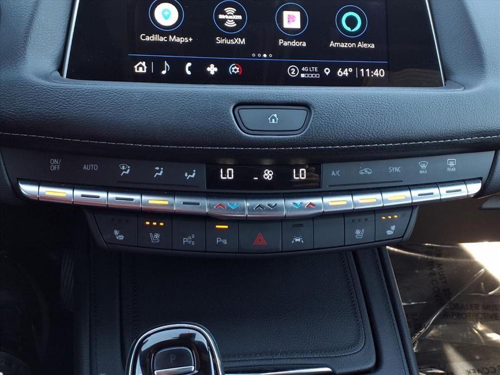 used 2022 Cadillac XT4 car, priced at $26,995