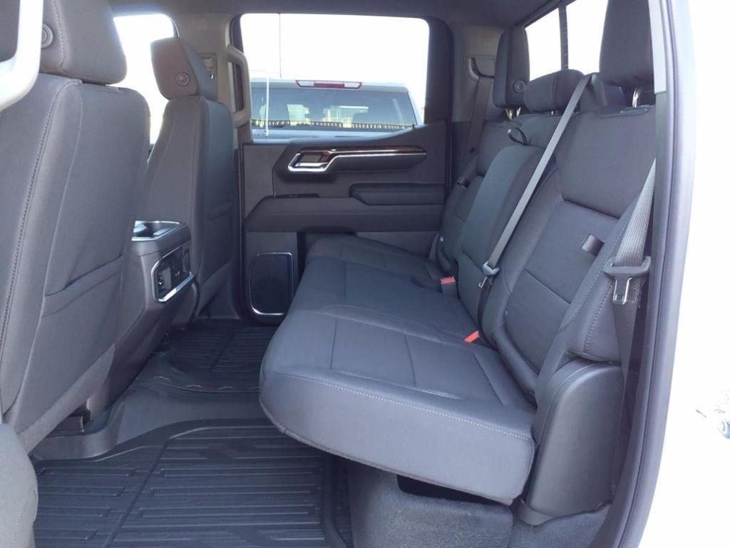 new 2025 GMC Sierra 1500 car, priced at $58,150