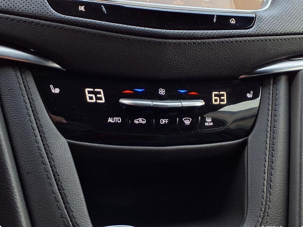 used 2025 Cadillac XT5 car, priced at $42,868