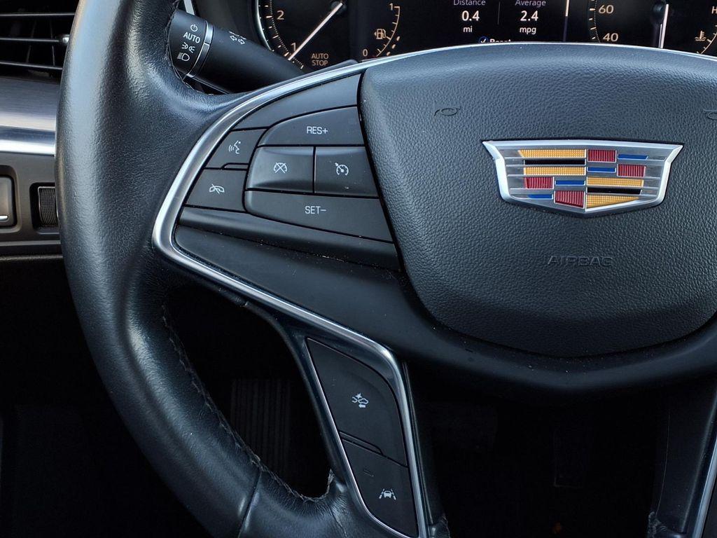 used 2021 Cadillac XT5 car, priced at $22,858