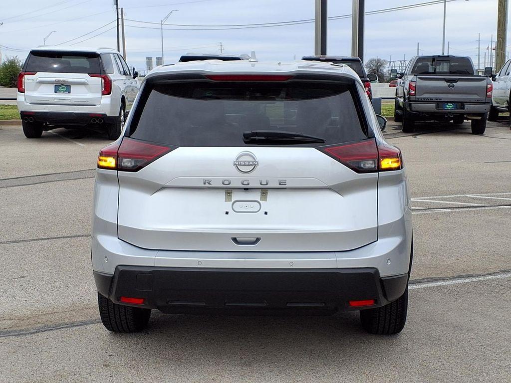 used 2025 Nissan Rogue car, priced at $24,995