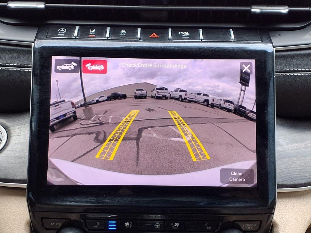 used 2025 Jeep Grand Cherokee car, priced at $39,898