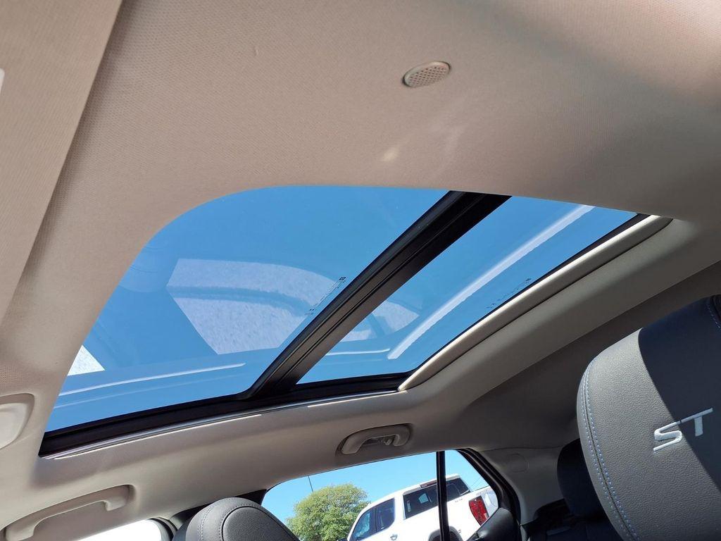 new 2026 Buick Encore GX car, priced at $31,641