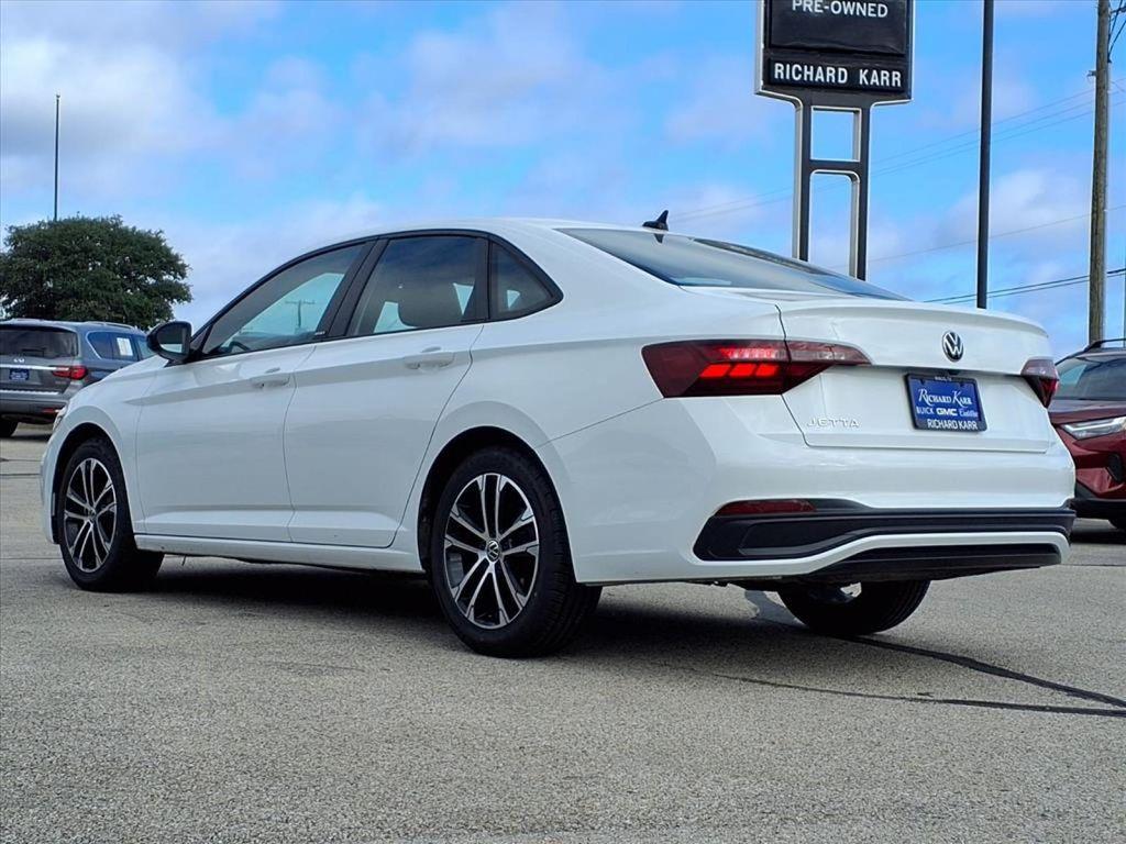 used 2023 Volkswagen Jetta car, priced at $19,995