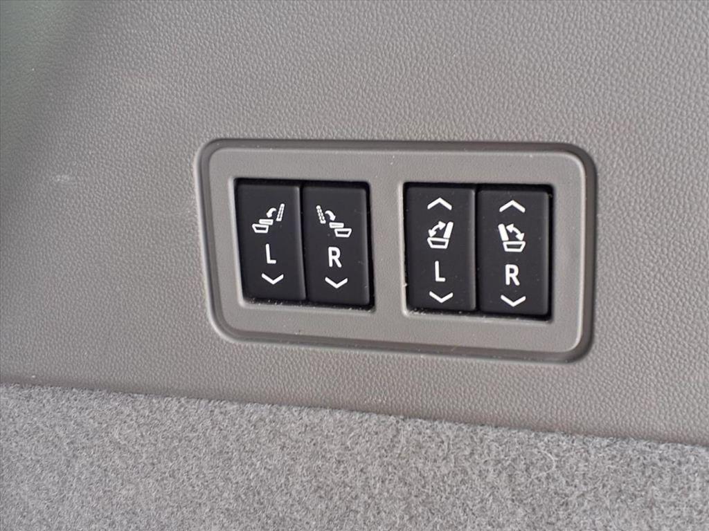 used 2020 Cadillac XT6 car, priced at $24,995