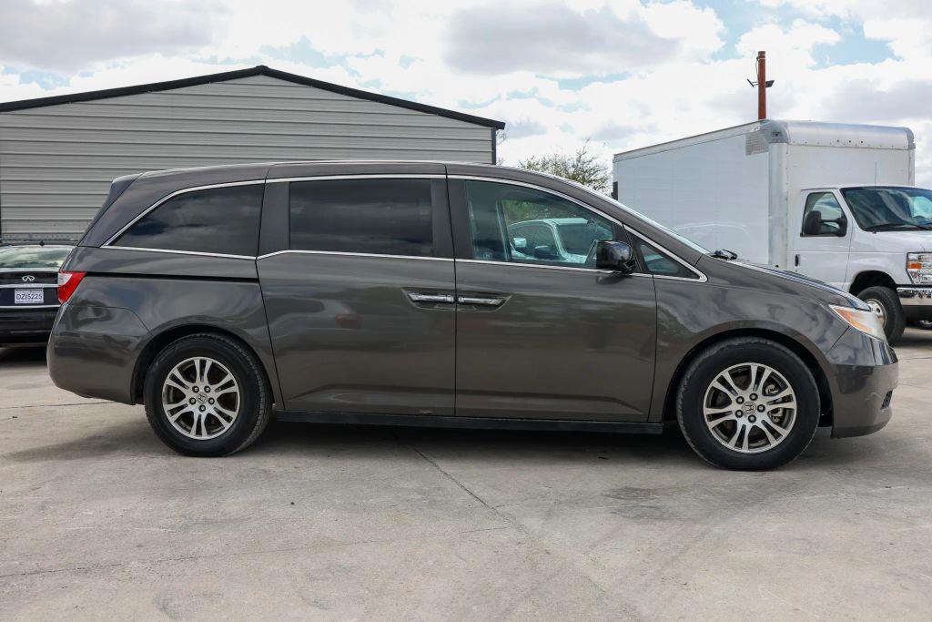used 2012 Honda Odyssey car, priced at $6,900